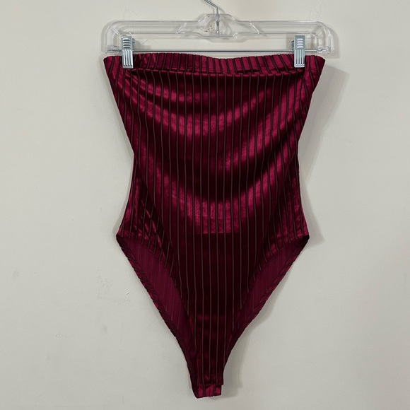 Forever 21 Tops - Forever 21 Red Black Striped Velvet Strapless Bodysuit